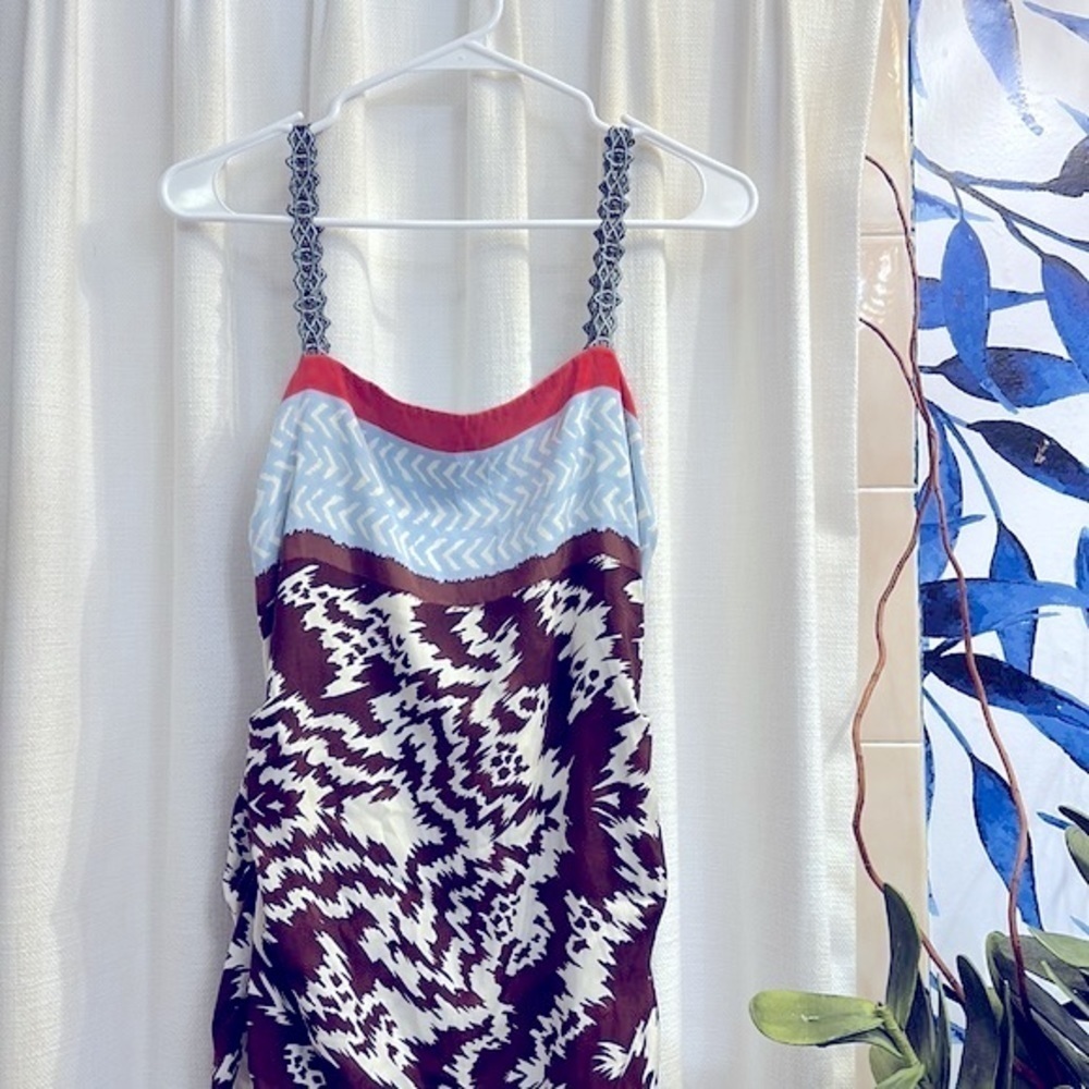 NWOT Women’s Nicole Miller Studio 92% Silk & 8% Spandex Abstract Print Dress 8 - Picture 2 of 8